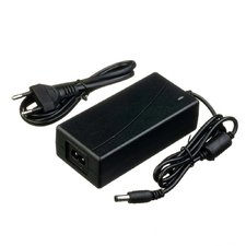Блок живлення 12V 5А 60Вт зі штекером у пластиковому корпусі